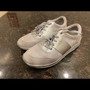 Foot Petals Silver Sneakers Sz 10